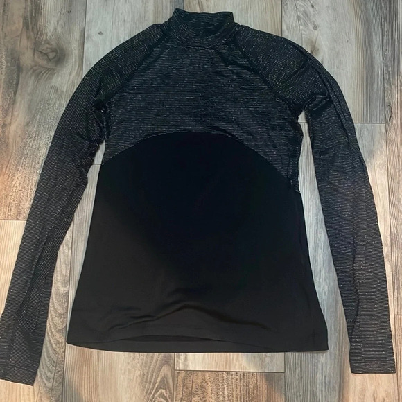 Nike Black Gold Cheer Volleyball Dri Fit Long Sleeve Fitted Under Shirt Small - Picture 1 of 5